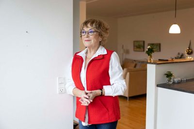 »Alt drejer sig i høj grad om øjnene, der ser. Jeg har for eksempel Knudmosebjerget med al dets smukke grønne indpakning til den ene side og de fem flotte højhuse til den anden side. Jamen kan man få bedre udsigt?« skriver Bente Nielsen fra Thrigesvej i Herning.