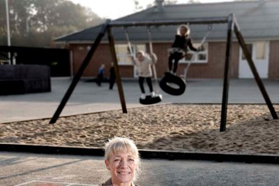 Skoleleder Jette Horsted vil bruge ekstra penge fra regeringen til at få endnu flere timer, hvor der er to voksne i klassen.