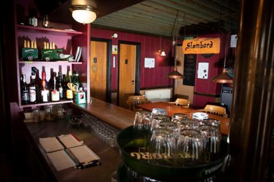 Værtshuset Bistroen på Søndergade i Rødkærsbro er i dag lukket.