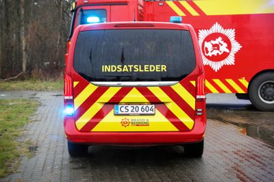 Hvis politikerne i de tre byråd i Brand & Redning Midtvests dækningsområde, finder økonomien i næste års budget, bliver der indført dagberedskab på brandstationen på H.P. Hansens Vej fra midten af 2027.