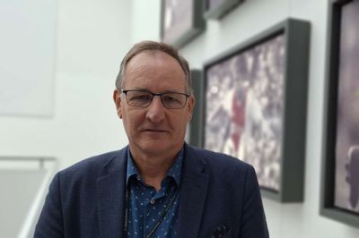 - Vi kommer ikke til at gå på kompromis med vores målsætninger eller vores ambitioner. Det betyder så også, at vi bliver presset som nu, når vi står her fire år senere, og vi har meldt ud, som vi gør. Men det ansvar tager vi på os, siger Frank Borch-Olsen.