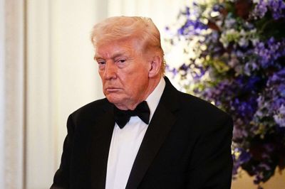 Donald Trump skriver natten til søndag dansk tid, at et amerikansk hospitalsskib er på vej til Grønland for at tage sig af mange mennesker, der er syge. (Arkivfoto).