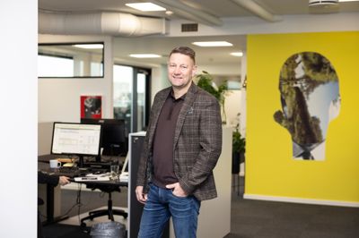 Dan Arvad er administrerende direktør i Office Destination, og han tror på, at virksomheden skal have flere medarbejdere det kommende stykke tid.