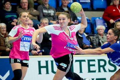Maria Holm blev topscorer med otte mål. Det brugte hun 15 skud til.