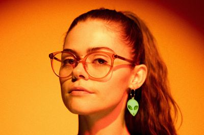 Sangerinden Sofie1998 - med rødder i Herning - kan opleves til festivalen Heden Live.
