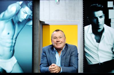 JBS-direktør Michael Alstrup fortæller, at Herning-firmaet begyndte deres eksport-eventyr med nabolandene Sverige og Norge.