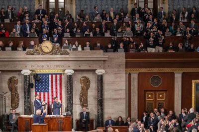 Donald Trump hyldede forleden herrernes OL-vindende ishockeyhold i forbindelse med sin tale til nationen i Washington. (Arkivfoto).