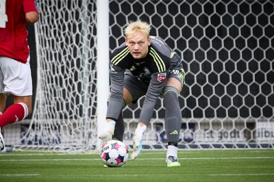 Aske Andresen måtte hente bolden i eget net tre gange, da SIF-reserverne mødte Aarhus Fremad.