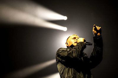 Minds of 99 med forsanger Niels Brandt vender i denne måned tilbage til Jyske Bank Boxen, hvor bandet også gav koncert i 2022.
