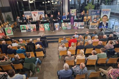 Der var stor opbakning til vælgermødet i Arena Midt onsdag aften.