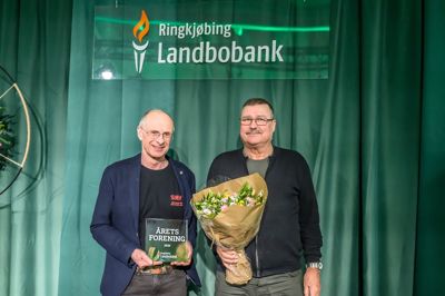 Søby Brunkulsmuseum er af Ringkjøbing Landbobank blevet kåret som Årets Forening i Herning Kommune. Hæderen blev modtaget af formand Jan Svendsen og næstformand Kurt Hansen.
