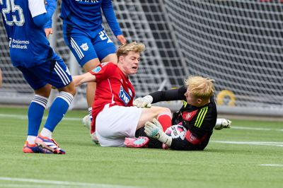 Alexander Simmelhack kan ikke hjælpe SIF-holdet i de kommende uger.
