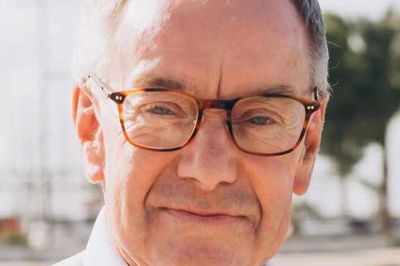 Ernst B. Knudsen.