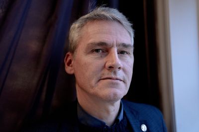 Høgni Hoydal har siden 2000 været formand for det selvstændighedssøgende parti Tjóðveldi på Færøerne. Han er tre gange blevet valgt ind i Folketinget.