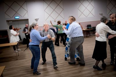 Freddy Kristensen på 77 år har stemt, også selvom politik egentlig ikke har hans store interesse. - Sådan er det forskelligt, hvad man går op i. Nogle går op i fodbold. Andre vil hellere gå til folkedans, sagde han.