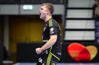 Mads Svane Knudsen blev med otte mål topscorer i kampen.
