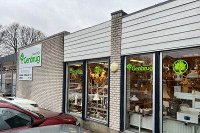 Danmission Genbrug Hernings butik ligger på Gl. Landevej 139.