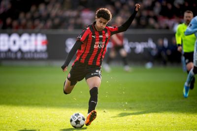 U19-spilleren Julius Emefile fik chancen mod Sønderjyske. Han fik nok ikke den debut, han drømte om, men det er tydeligt, at sjællænderen rummer et spændende potentiale.