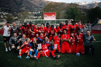 De forsvarende danske U19-mestre fra FC Midtjylland tog førstepladsen ved den internationale talentturnering i Bellinzona, Schweiz.