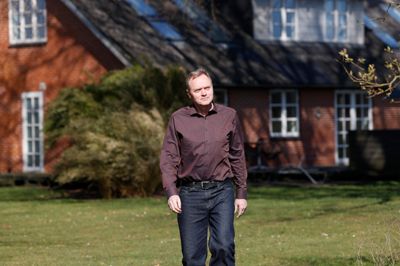 Det stod ikke skrevet nogen steder, at Henrik Hammelsvang skulle ende med at blive politiker, og måske snart på fuld tid. Men omstændighederne og det faktum, at det med egen forretning og et ønske om at være der for kunderne, så kan det være mere end svært at kombinere med byrådsarbejdet, og to tunge formandsposter.