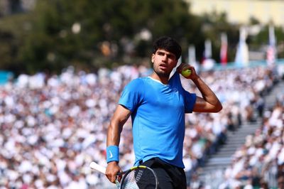 Carlos Alcaraz havde styr på hjemmebanefavoritten Valentin Vacherot i lørdagens semifinale ved Monte-Carlo Masters.
