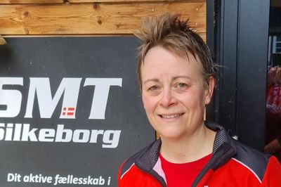 Kamilla Kjeldsen har gennem mange år dyrket bowling på eliteplan. Nu nyder hun løbeturene og det sociale fællesskab i SMT.