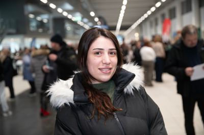 Maysa Haji er 28 år og har boet 10 år i Silkeborg. Hun er gået fra praktik til praktik, men aldrig blevet tilbudt et job efterfølgende. Derfor tog hun på jobmesse.