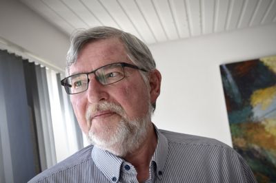 For ti år siden modtog daværende sognepræst Lindvig Osmundsen en sms fra en beboer på Udrejsecenter Kærshovedgård. Det førte til oprettelsen af Bibelcafeen for asylansøgere, som holder jubilæum 30. april.