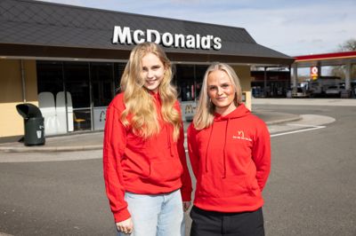 Tilde Schmidt og Karoline Sahlholdt glæder sig til at se, hvor mange der kommer til deres McDonald's City Run, som afholdes pinsemandag.