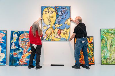 Carl-Henning Pedersen & Else Alfelts Museum åbner en ny udstilling med værker, som i mange år lå gemt væk på et loft på et fransk slot.