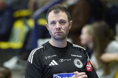 Silkeborg-Voels cheftræner, Peter Schilling Laursen, havde ikke meget at smile af under onsdagens nederlag.