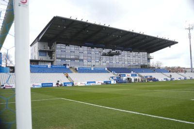 Ikke alle sidder i tørvejr på stadionet i Odense, når det regner. Men det ændrer sig fra 2028.