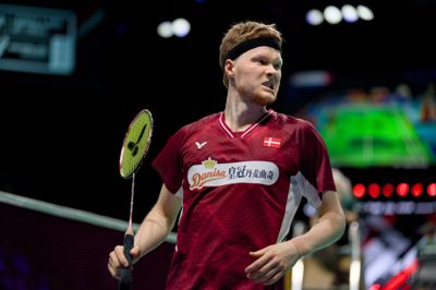 Danmarks bedste badmintonsingle, Anders Antonsen, sørgede for en god dansk start mod Sydkorea.