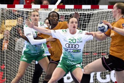 Kristina Jørgensen og de øvrige Györ-spillere kørte Odense over i kvartfinalen.