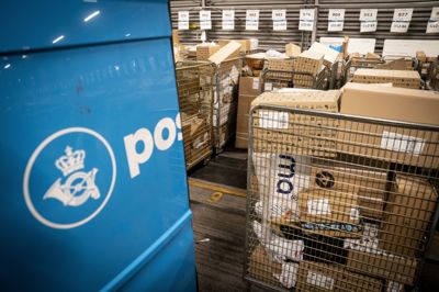 PostNord Danmark har set sin omsætning falde 23 procent i første kvartal.