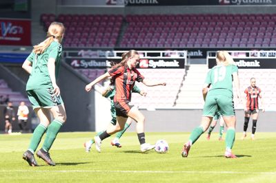 Hannah Fruensgaard (i.m.) og resten af FCM-kvinderne måtte lørdag eftermiddag nøjes med 1-1 på hjemmebane mod ASA fra Aarhus.