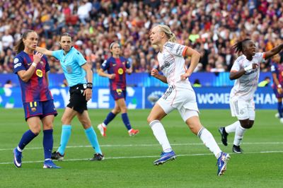 Pernille Harder leverede en pragtpræstation på Camp Nou, men Bayern München måtte alligevel sande, at FC Barcelona var et nummer for stærke i returopgøret af Champions League-semifinalen.