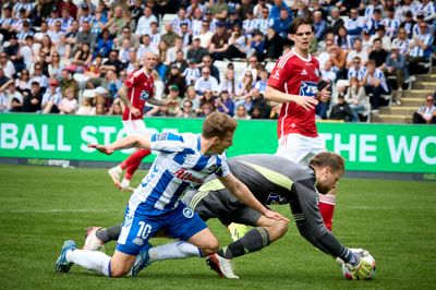 Nicolai Larsen har reddet flere point til SIF i de seneste uger. Det var også tilfældet mod OB.