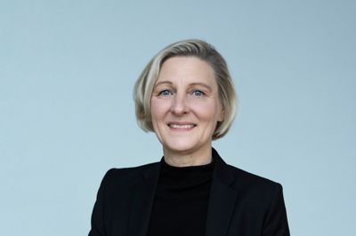 Tina Honoré Kongsø, analysechef hos Lederne, fortæller, at krisen i Hormuz-strædet blandt andet kan gøre det sværere at styre økonomien for virksomheder.