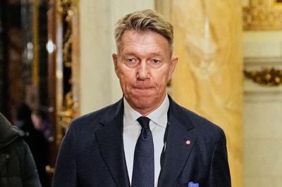 Norges energiminister Terje Aasland siger, at genåbning gasfelter vil bidrage til Europas energisikkerhed.