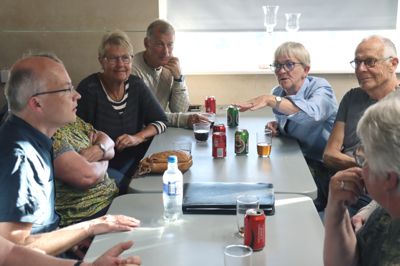 Knap 80 mennesker var dukket op til det politiske dialogmøde i Pakhuset, og der var rig lejlighed til dialog og spørgsmål.