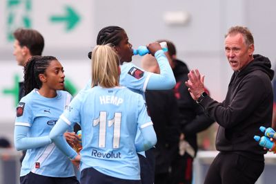 Andrée Jeglertz og Manchester City blev onsdag mestre uden at være i aktion.