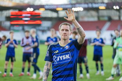 Tonni Adamsen har været den helt store profil på SIF-holdet i de seneste sæsoner. Nu har han to gældende kampe tilbage for SIF.