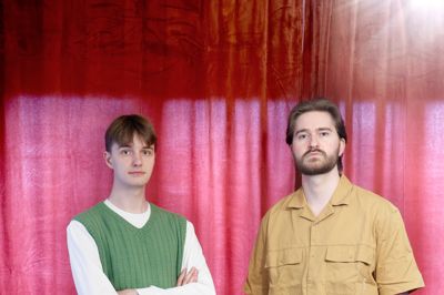 Brødrene Hannibal og Alexander Nørgård Petersen fra Herning er med i musikprojekt Von Quar, der har markeret sig som et eksplosivt liveband på den danske musikscene.