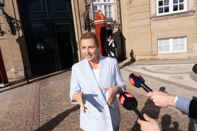 Mette Frederiksen var fredag eftermiddag til møde med kong Frederik på Amalienborg.