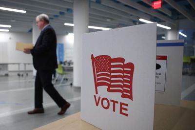 Vælgerne i Virginia stemte 21. april om, hvorvidt delstatens valgkredse skulle omtegnes. Et flertal stemte for.