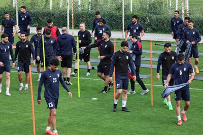 Irans fodboldlandshold møder New Zealand, Belgien og Egypten i VM-gruppespillet.