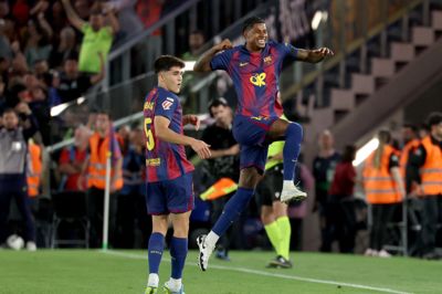 Marcus Rashford scorede et smukt frisparksmål, som satte Barcelona tidligt i gang.