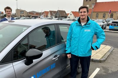 Thomas Castellarnau og hans kolleger i Hjemmeplejen - og i resten af Ringkøbing-Skjern Kommune har landets næstlaveste sygefravær med 11,9 dage om året i gennemsnit.