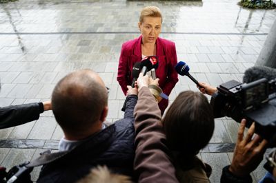 De første lidt over seks uger efter folketingsvalget var Mette Frederiksen (S) kongelig undersøger. Nu er det Troels Lund Poulsen (V).